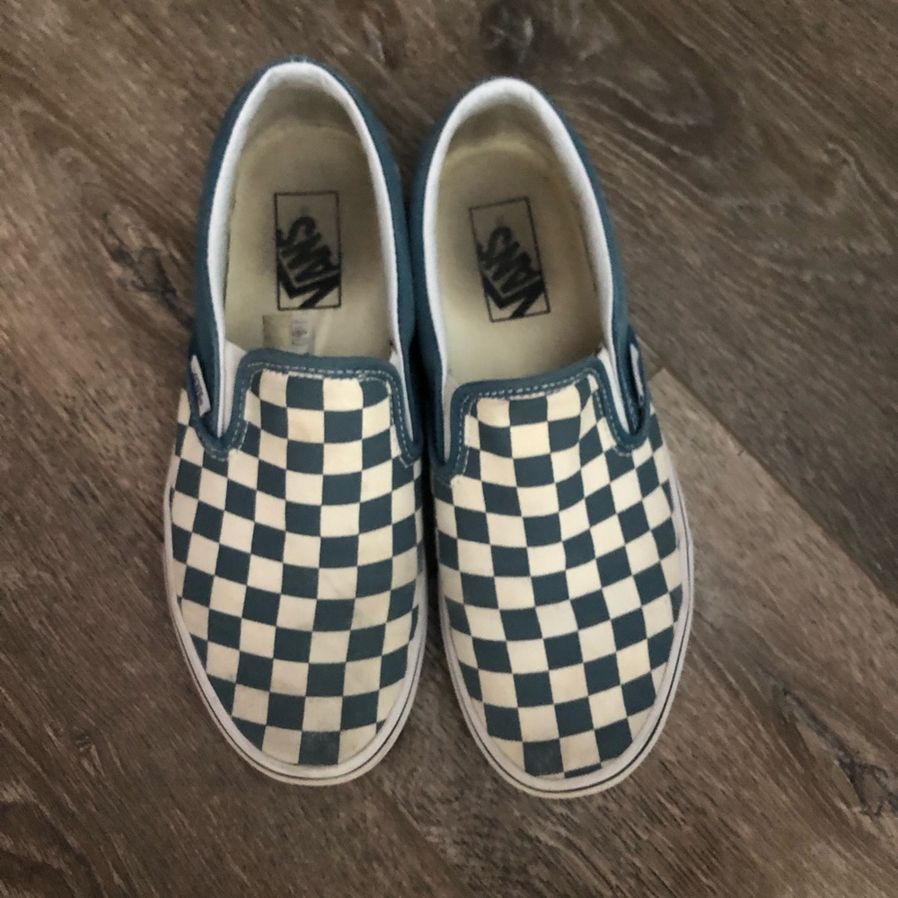 checkered vans!!